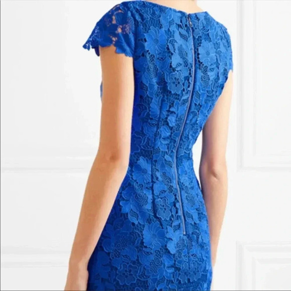 NEW Alice Olivia Clover Blue Guipure Lace Short Sleeved Mini Dress Size 2 - Picture 10 of 11